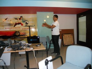 Kaushal Bhavsar speaking on Windows Azure Cloud services Kaushal Bhavsar speaking on Windows Azure Cloud services